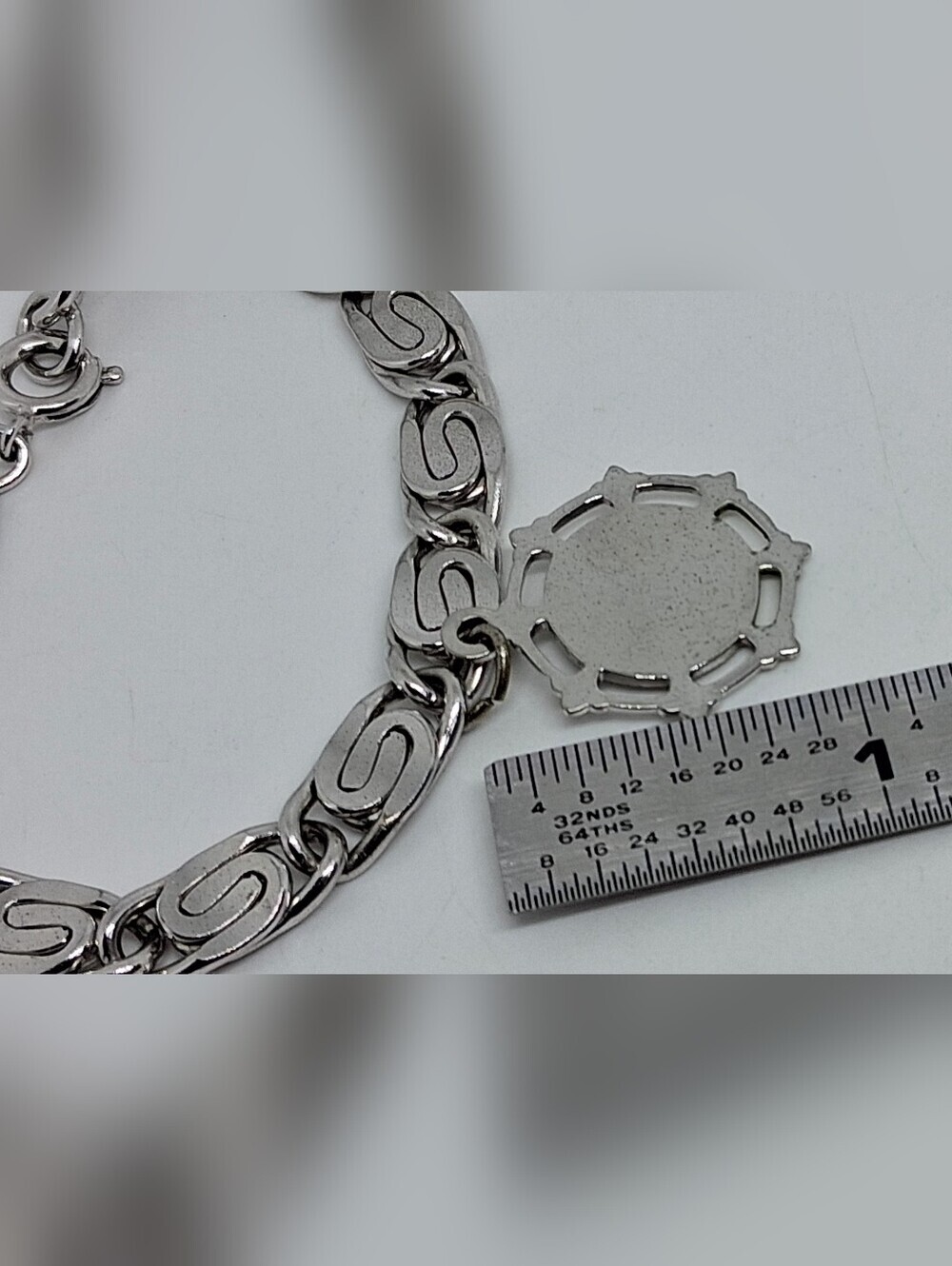 * Vintage OES Order Of The Eastern Star Silver Tone Bracelet - Picture 2 of 4